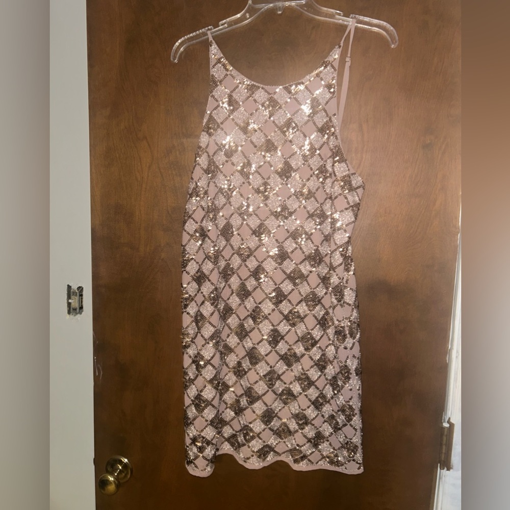 Gold cocktail dress. Size L (8-10). Champagne sequins. Perfect condition